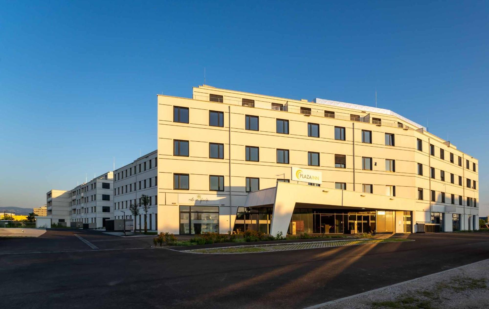 Plaza Residence Винер Нойщат Екстериор снимка