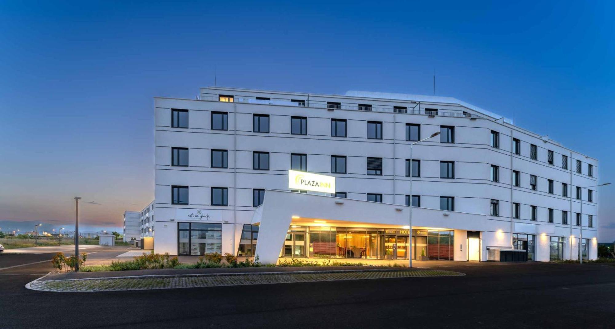Plaza Residence Винер Нойщат Екстериор снимка